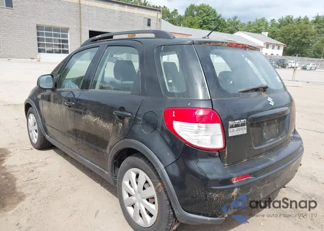 2010 Suzuki Sx4 Technology from USA, damaged, VIN JS2YB5A3XA6301012